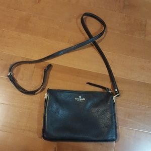 Kate Spade black sidebag - detached strap